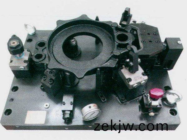 製動器底闆(ban)液壓裌具(ju)